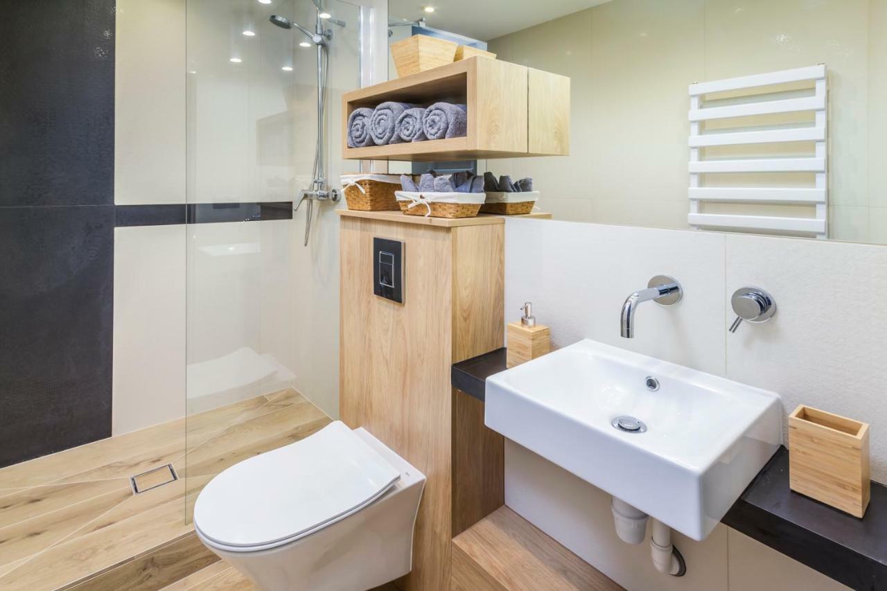 Nowogrodzka 17 Studio By Homeprime Varsovia Exterior foto